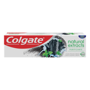 Pasta Dental Colgate Natural Extracts Carbón Activado & Menta 88 ml